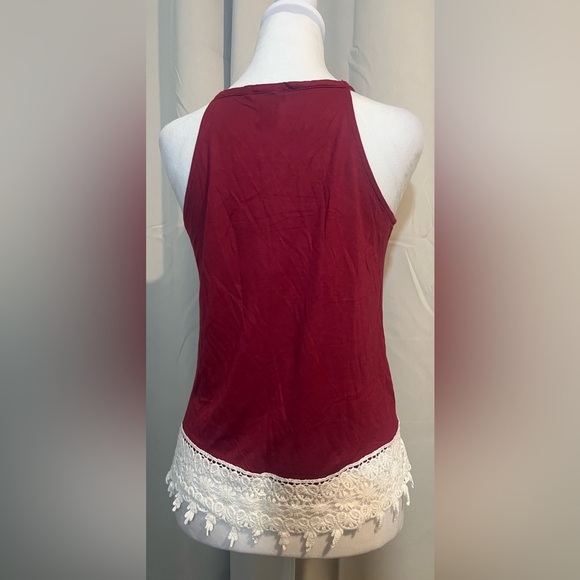 RUE 21 Junior Sleeveless Blouse with Embroidery Detail - Picture 3 of 4